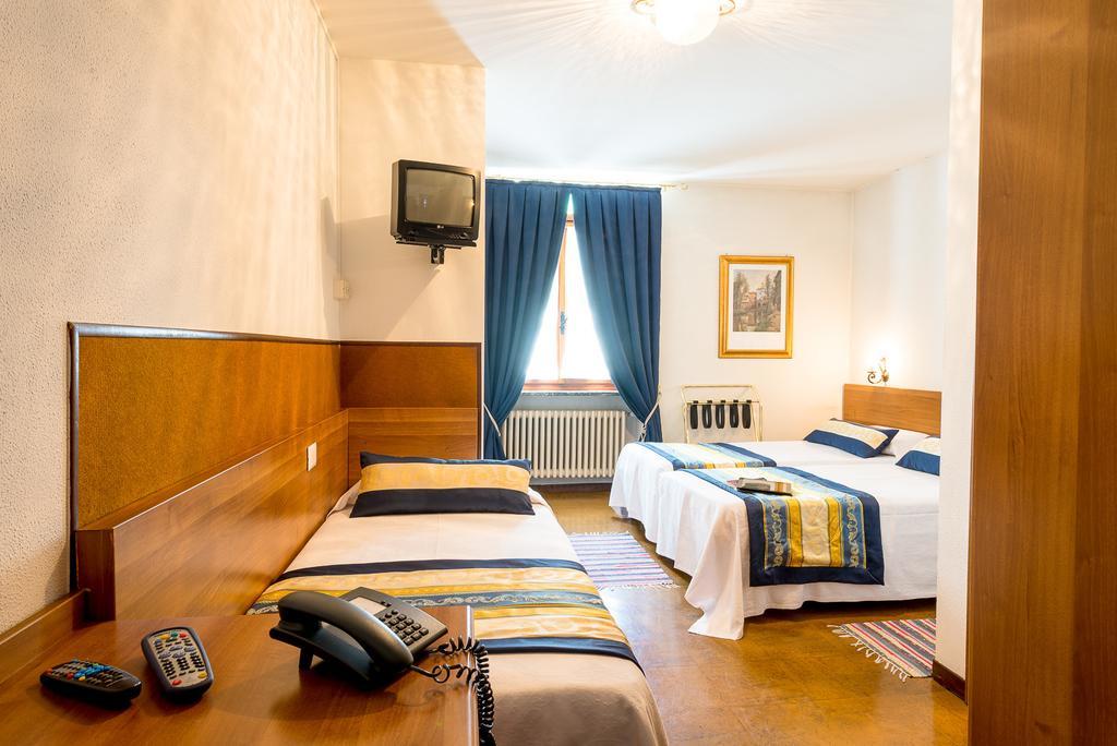 Albergo Altavilla Tirano Room photo