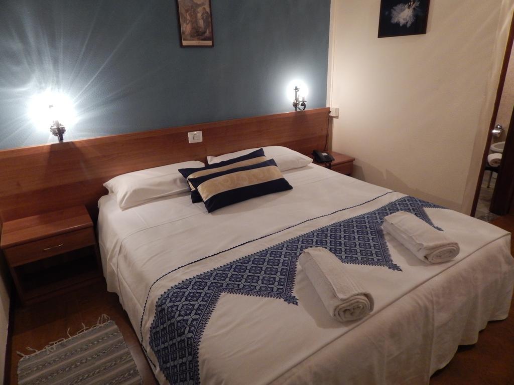 Albergo Altavilla Tirano Exterior photo