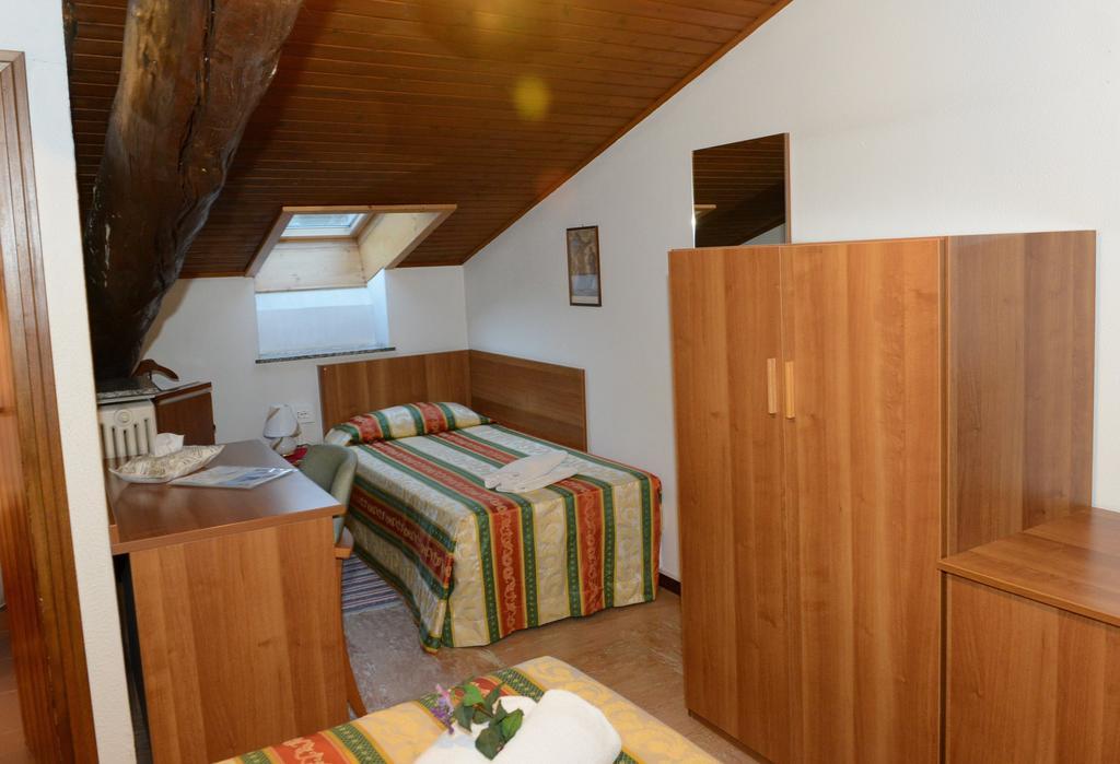 Albergo Altavilla Tirano Exterior photo